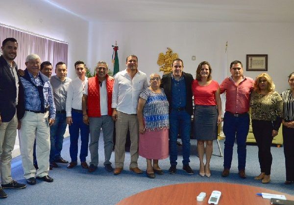 El encuentro se desarrolló con la ausencia del alcalde electo, Antonio Villalobos Adán, y estuv o presente el coordinador de la Comisión de Enlace de la Administración Pública Entrante 2018-2024, José Manuel Sanz Rivera