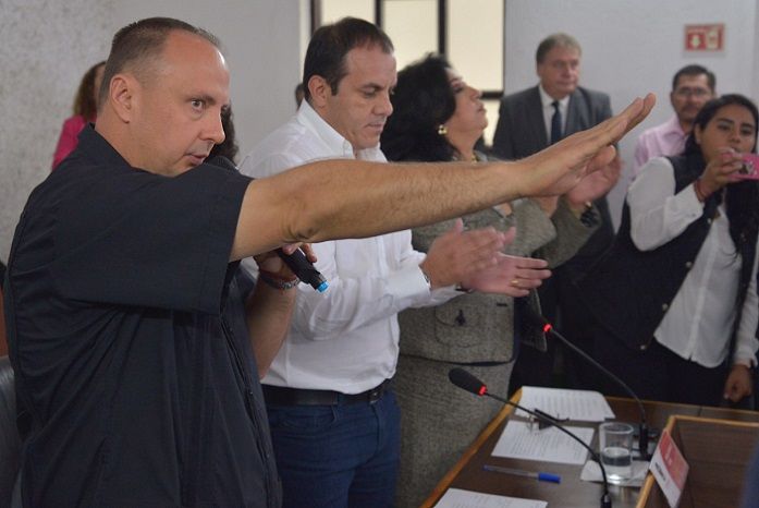 A fin de cumplir de forma oportuna y transparente con los lineamientos enmarcados en la Ley Orgánica Municipal, Blanco Bravo agradeció el trabajo de los regidores y de los trabajadores del Ayuntamiento que lo acompañaron durante dos años nueve meses