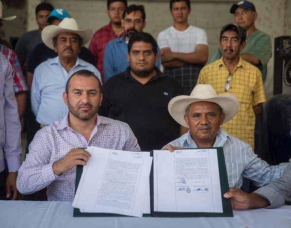 El secretario de Gobierno, Ángel Colín López, refirió que es un compromiso más que Graco Ramírez cumplió con los campesinos para mejorar su desarrollo y productividad