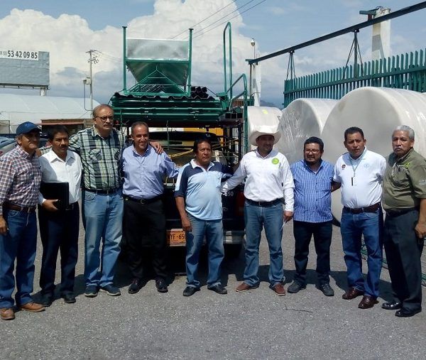 El PESA es un programa que opera el Gobierno de Morelos y la Secretaría de Agricultura, Ganadería, Desarrollo Rural, Pesca y Alimentación (SAGARPA), que otorga proyectos productivos a habitantes de comunidades con mayores necesidades