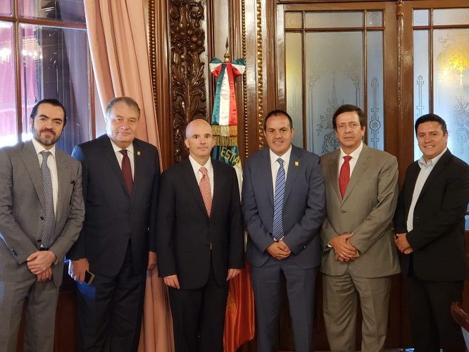 El mandatario morelense informó refirió que se trataron varios puntos de interés para el estado y se llegó al acuerdo de trabajar de manera permanente y coordinada entre la Secretaría de Finanzas local y la Subsecretaría de Egresos Federal. Además, mencionó que existió disposición para trabajar en equipo