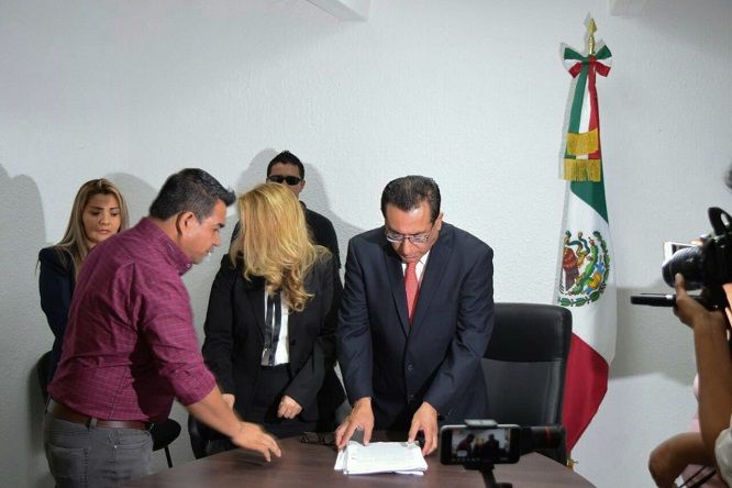 La denuncia es respecto a los depósitos que los diputados de la LIII Legislatura debieron realizar al Instituto de Crédito para los Trabajadores al Servicio del Gobierno del Estado de Morelos (ICTSGEM), en los ejercicios 2016, 2017 y 2018