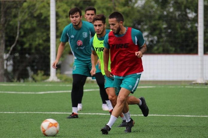 El partido, que fue pospuesto debido a una tormenta eléctrica que azotó la semana pasada a la “Sultana del Norte”, se desarrollará este martes a partir de las 21:15 horas en el Estadio “BBVA Bancomer”