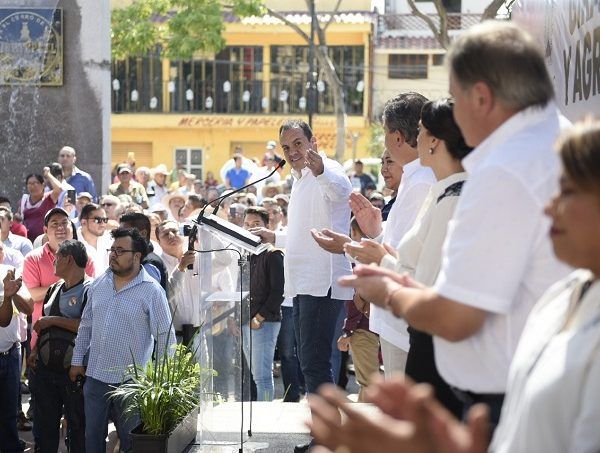 Se va aplicar la ley, los responsables de que esos delincuentes estén libres deben enfrentar la justicia. "No me va a temblar la mano", advirtió al reiniciar la “Gira de Agradecimiento” a quienes votaron por su candidatura a gobernador