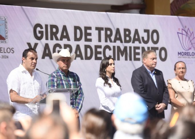 “Creo que hay muchas necesidades que nos dejó el gobierno anterior, pero créanme que vamos a trabajar duro por eso”, aseveró durante el recorrido por los municipios de Coatlán del Río, Tetecala y Mazatepec