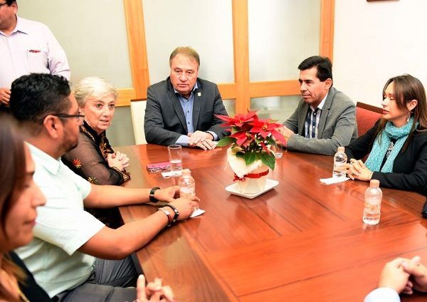 Ana Isabel León Trueba, consejera presidente del IMPEPAC, señaló que con Cuauhtémoc Blanco se tienen objetivos en común, como el fortalecimiento de la democracia por medio de la participación ciudadana