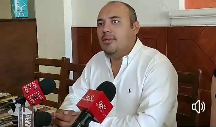 En conferencia de prensa, señaló que el daño ha sido causado de manera dolosa por la Fiscalía en contra de su persona y familia, así como de su negocio dedicado a eventos sociales y hospedaje; y denunció que nunca se le presentó una orden de cateo, simplemente los elementos de la PIC llegaron la madrugada del lunes y comenzaron la revisión, ofendiendo y tratando como delincuentes a todos los que se encontraban en el rancho.