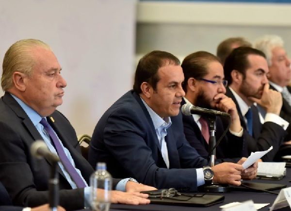 En el segundo encuentro con representantes de grupos de la sociedad civil organizada, manifestó la apertura de su gobierno para el diálogo y de esta manera escuchar propuestas reales que contribuyan a restablecer el Estado de Derecho y de paz social en el territorio estatal