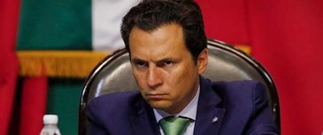 Si seguimos la antigua máxima de que “como es arriba es abajo”, es fácil percatarse de la titánica tarea que enfrenta el gobierno federal para limpiar las instituciones de la escoria administrativa y política que la mantuvo en el statu quo de la impunidad y la corrupción. También es una lucha que deben enfrentar los gobiernos locales, so pena de quedarse rezagados, de no marchar al mismo ritmo e incluso de volverse cómplices de los que quieren que se conserven las viejas prácticas de simulación en el ejercicio de la gestión pública