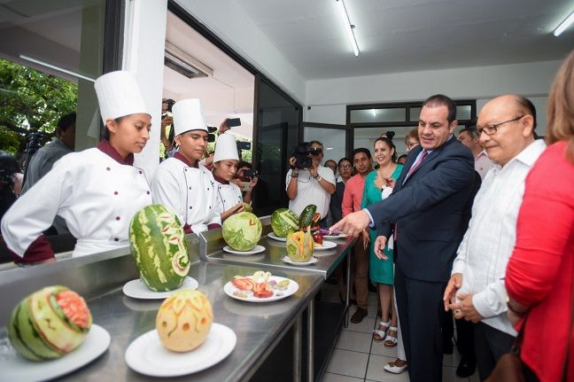 Al encabezar la ceremonia de inauguración de este certamen, el cual tendrá como sede las instalaciones del plantel Temixco, el gobernador del estado, Cuauhtémoc Blanco Bravo, celebró que Morelos haya sido elegido para realizar este evento nacional, donde se pondrá a prueba la capacidad de 46 alumnos del país