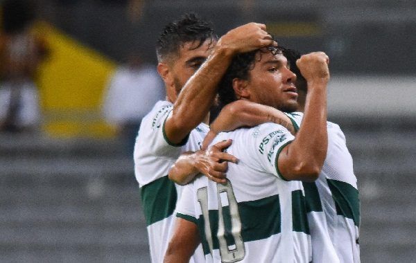 El equipo de Ricardo Valiño llegó a 11 unidades; los tapatíos se quedaron con 3 puntos; en la Jornada 5, Leones Negros visitará a Dorados; los morelenses recibirán en el Estadio Agustín “Coruco” Díaz a los Potros del Hierro del Atlante