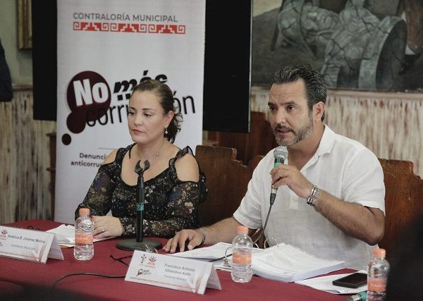 Ello, expresó el alcalde, representa el inicio de la construcción de una nueva etapa en el Ayuntamiento de Cuernavaca, capaz de responder a todas y cada una de las espectativas ciudadanas