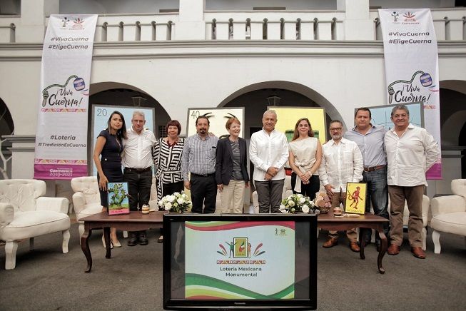 Harry Nielsen, Presidente de la CANIRAC; Antonio Sánchez Purón, Presidente de la CANACO SERVYTUR; Jorge Matar Vargas, Presidente de CANACINTRA; Fausto Miranda Montero, Presidente de la Asociación Pro Centro Histórico de Cuernavaca; Humberto Arriaga Cardoza, Presidente de la Asociación de Discotecas y Centros de Espectáculos
