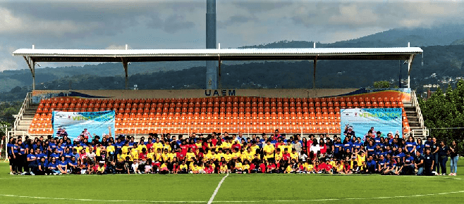 Además, se dieron cita el responsable de la Dirección de Deportes de la Máxima Casa de Estudios, Álvaro Reyna Reyes, y autoridades invitadas para la clausura y entrega de un reconocimiento a la multi medallista de Olimpiada Nacional y de la Universiada, la joven estudiante Monserrat Polanco, de la disciplina de levantamiento de pesas