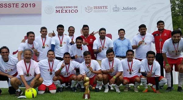 Los morelenses, con un equipo bastante balanceado de experiencia y juventud supieron, salir avantes en esta justa nacional, para apuntarse el título del FUTBOLISSSTE 2019; desde su partida de tierras tlahuicas señalaron su objetivo de hacer un buen papel en esta competencia y supieron cumplir su promesa