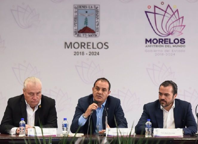 Acompañado del jefe de la Gubernatura, José Manuel Sanz Rivera, y del secretario de Gobierno, Pablo Ojeda Cárdenas, Blanco Bravo destacó que su gobierno siempre será de puertas abiertas y con la plena disposición de trabajar por el bienestar de la ciudadanía