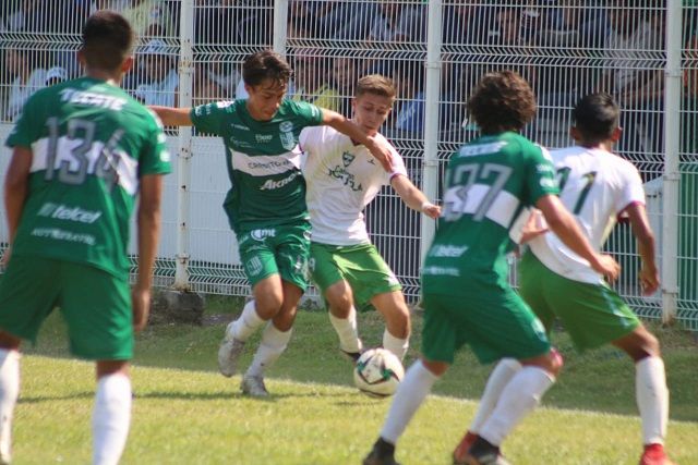 Cañeros Jojutla regresa a casa y para ello estará recibiendo en punto de las 15:00 hora en la cancha de la Unidad Deportiva La Perseverancia de Jojutla de Juárez al Jardón Fut Soccer JFS en la que los Cañeros saltaran a la cancha con todo a su favor y alcanzar un buen resultado que les permita seguir de lleno en la pelea por el liderato de la competencia al que llegaron la jornada anterior en la que aprovecharon el descanso del calendario del conjunto de los rojiblancos del Atlético Yautepec
