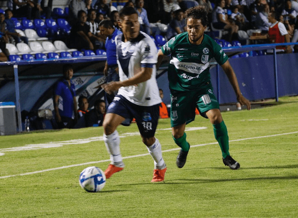 Aunque por diferencia de goles, la punta de la categoría pertenece a los Alebrijes de Oaxaca; a pesar del empate en 16 unidades, los Cañeros podrían recuperar la primera posición si ganan por un marcador abundante y para ello en estos días el equipo dejó atrás la Copa para meterse de lleno en lo que es la Liga, donde están peleando palmo a palmo por el mando de este torneo; las huestes de Ricardo Valiño tienen plena confianza de que hoy comerán Venado