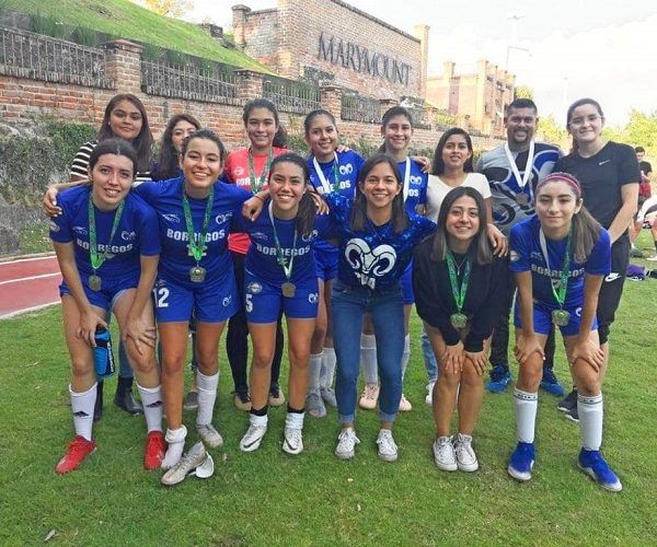 El selectivo de Fútbol 7 de Preparatoria se coronó venciendo a su similar del Colegio Loyola, con marcador de 4-2; los Borregos del Tec cerraron a tambor batiente el segundo periodo para colocar el marcador a su favor