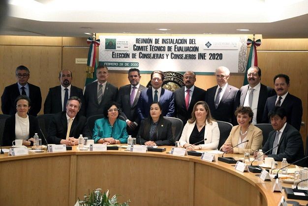 “México confía en ustedes como grupo, México confía en que ustedes sabrán hacer equipo por el pueblo mexicano”, precisó durante la instalación oficial del Comité de Evaluación