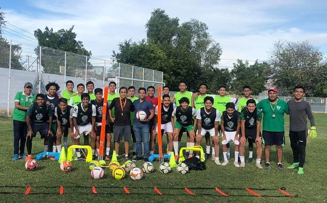 Esta tarde en la cancha de la Unidad Deportiva San Carlos de Yautepec, los mandones del grupo, del Atlético Yautepec, en punto de las 16:00 horas recibirán la visita de los Camoteros del Club Puebla F.C