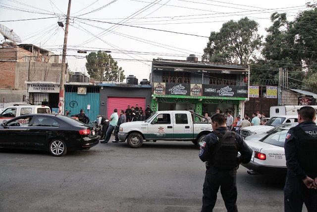 Personal de las secretarías del Ayuntamiento y de Desarrollo Urbano y Obras Públicas, así como la Subsecretaría de Protección Civil, llevaron a cabo la supervisión de los negocios