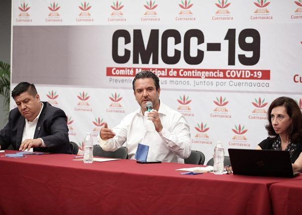 Durante una reunión con empresarios, en el marco de la sesión del Comité Municipal de Contingencia Covid-19, manifestó “la pandemia del Coronavirus nos está poniendo a prueba, puesto que no tenemos antecedentes de una situación similar"