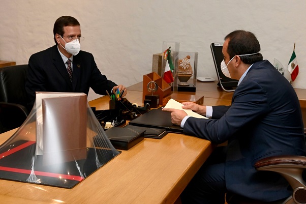 Alejandro Villarreal ha sido tres veces secretario de Hacienda, pues también sirvió en los gobiernas panistas de Sergio Estrada Cajigal Ramírez y Marco Antonio Adame Castillo; y fue secretario de Finanzas del Ayuntamiento de Cuernavaca, cuando Cuauhtémoc Blanco fue alcalde