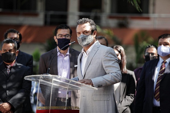 Asimismo, el presidente de la capital de Morelos llamó a los morelenses a la unidad, al trabajo y a dejar de lado protagonismos y no hacer caso a quienes desinforman con el único intereses de dividir y confrontar a la población