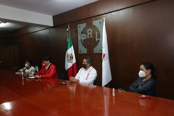 De visita en Morelos, encabezó con el presidente del CDE Jonathan Márquez la primera jornada de capacitación a secretarios del comité sobre la cuestión indígena en el proceso electoral