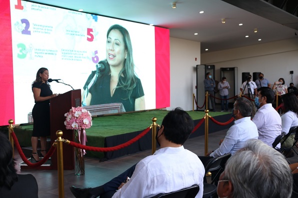 RINDE DIPUTADA ALEJANDRA FLORES SU SEGUNDO INFORME DE ACTIVIDADES LEGISLATIVAS