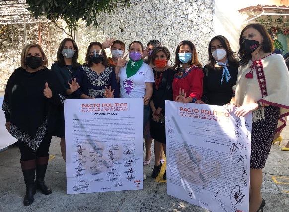 Durante la firma del pacto, Tania Valentina, manifestó que el Partido del Trabajo celebra esta acción en favor de las mujeres. así como la suma y el compromiso de las demás fuerzas políticas en el Estado de Morelos