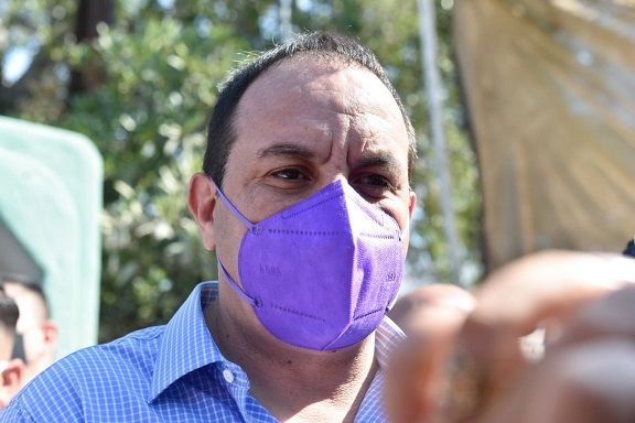 Los fiscales “se están metiendo en temas políticos, en lugar de que se pongan a trabajar, a agarrar delincuentes”, expresó