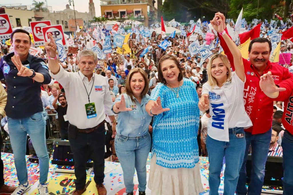 Lucy Meza en Cierre de Campaña en el Museo de la Ciudad de Cuernavaca